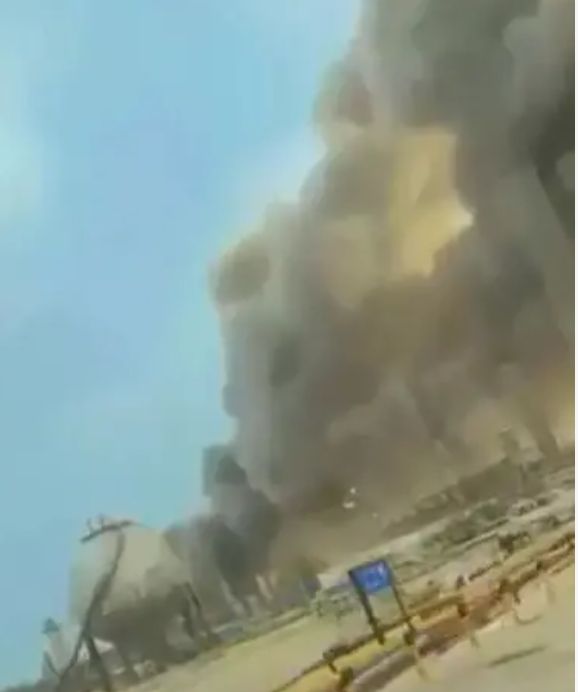 Harin jirage marasa matuƙar ya haifar da tashin wuta a matatar man ƙasar Saudiyya