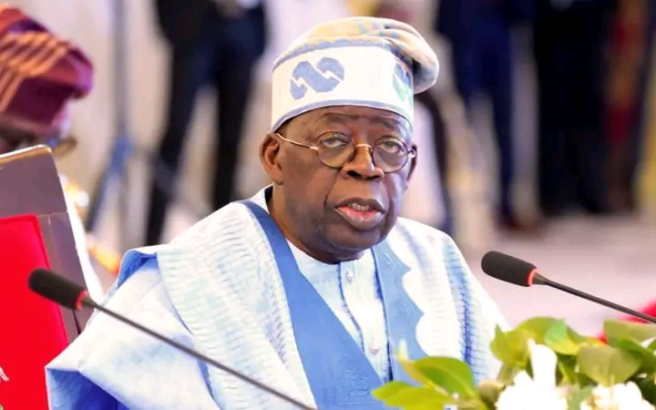 Shugaba Tinubu ya taya Musulmi murnar Sallah, tare da kira zuwa ga kishin ƙasa